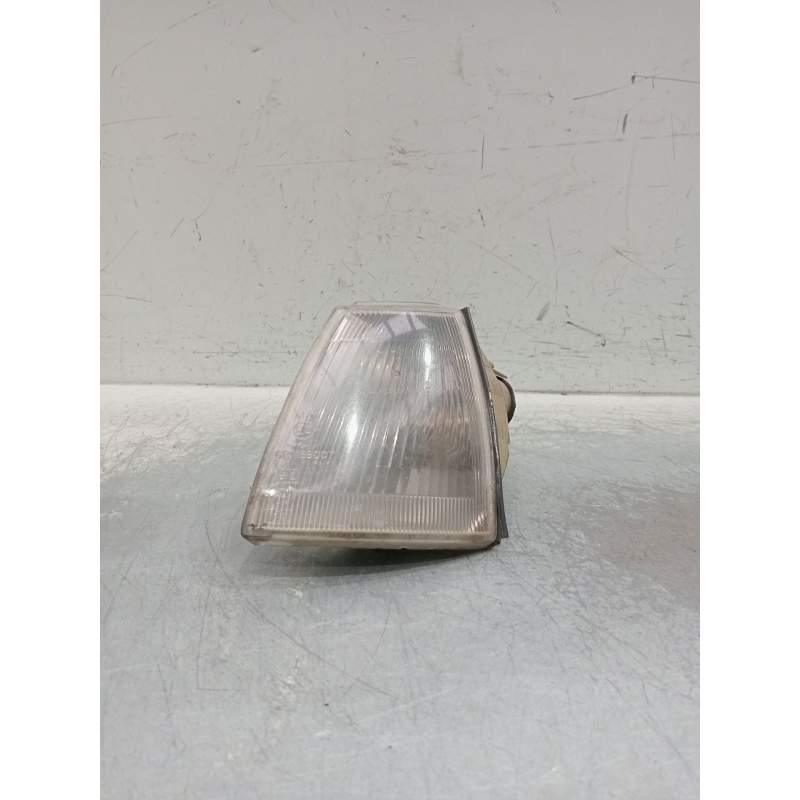 Recambio de piloto delantero izquierdo para renault clio i (b/c57_, 5/357_) 1.4 referencia OEM IAM 67521850  1991