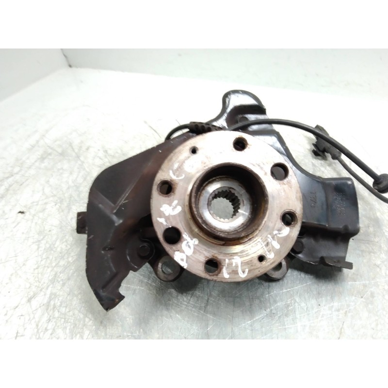 Recambio de mangueta delantera izquierda para opel corsa d 1.2 cat (a 12 xer / ldc) referencia OEM IAM   