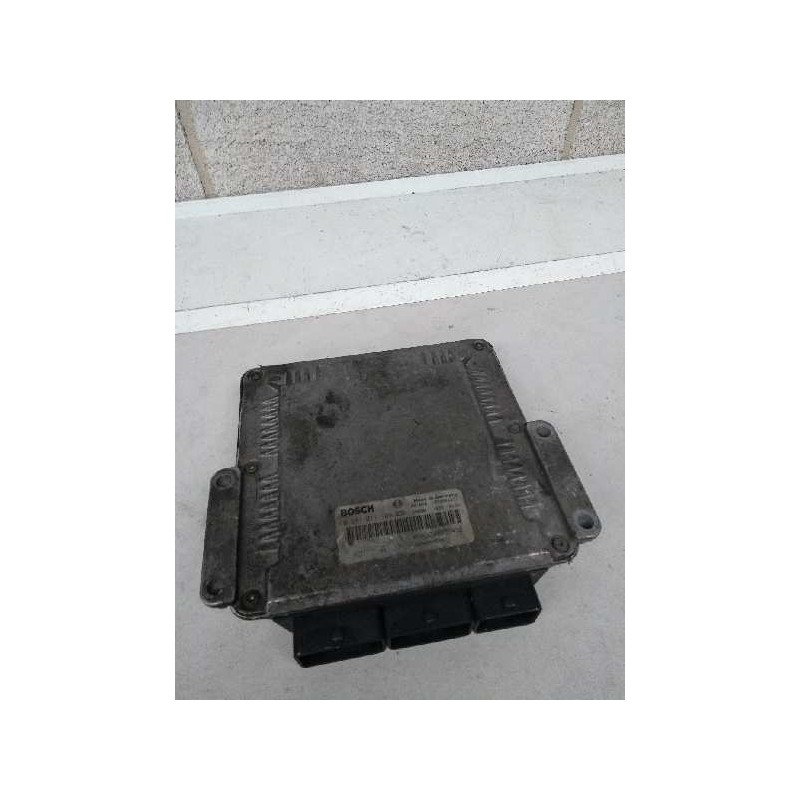 Recambio de centralita motor uce para opel movano referencia OEM IAM 0281011105 HOM8200091432 8200280659