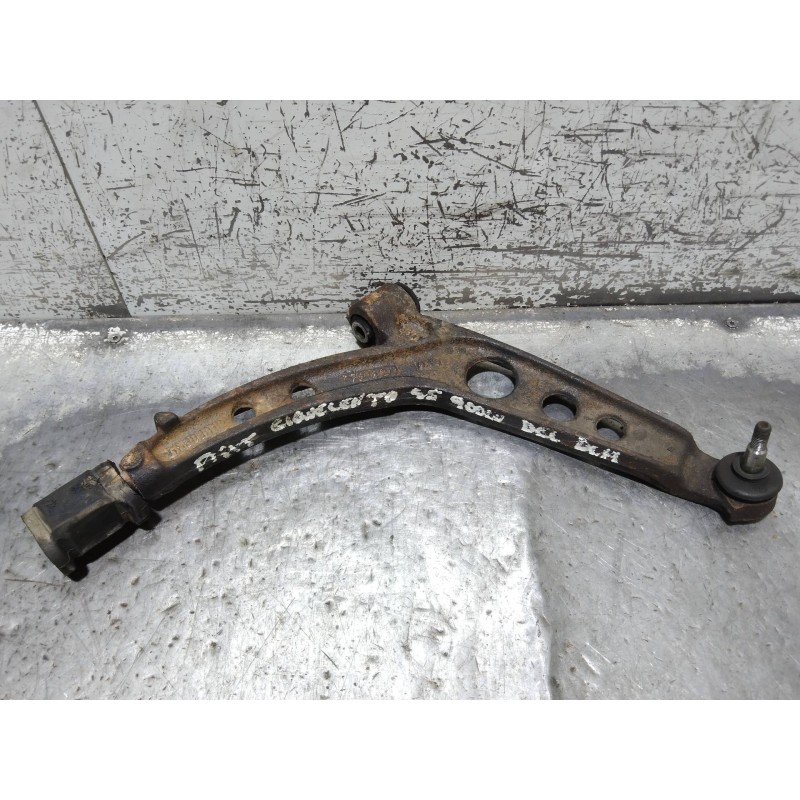 Recambio de brazo suspension inferior delantero derecho para fiat cinquecento (170) 0.9 i.e. referencia OEM IAM   