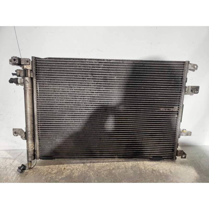 Recambio de condensador / radiador aire acondicionado para volvo xc70 2.4 diesel cat referencia OEM IAM 879763T  