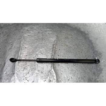 RETENEDOR PUERTA A2217200716 DELANTERA IZQUIERDA