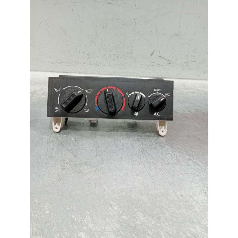 Recambio de mando calefaccion / aire acondicionado para renault clio i (b/c57_, 5/357_) 1.4 referencia OEM IAM 9174941002  1991