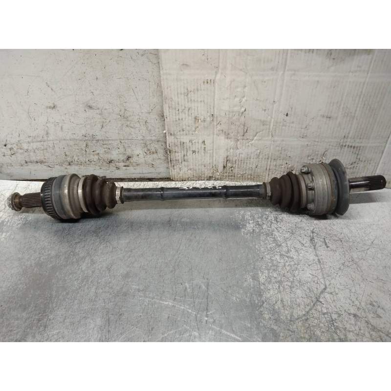 Recambio de transmision trasera izquierda para bmw serie 1 berlina (e81/e87) 120d referencia OEM IAM   