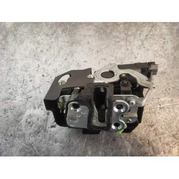 MOTOR CIERRE CENTRALIZADO DELANTERO IZQUIERDO 5P
