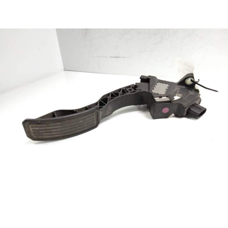 Recambio de potenciometro pedal para toyota auris 1.6 16v cat referencia OEM IAM 7811002020 16G 2006