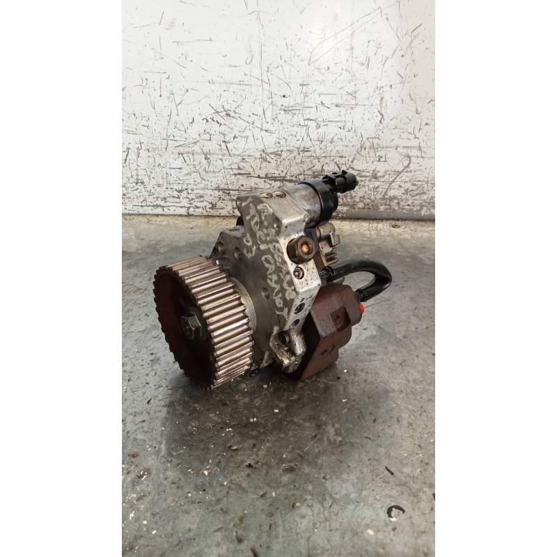 Recambio de bomba inyeccion para renault megane ii berlina 3p extreme referencia OEM IAM 0445010075 8200108225 