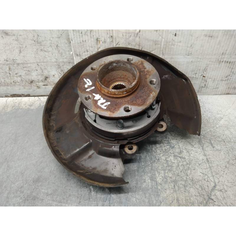 Recambio de mangueta trasera izquierda para bmw serie 1 berlina (e81/e87) 120d referencia OEM IAM 676157909  