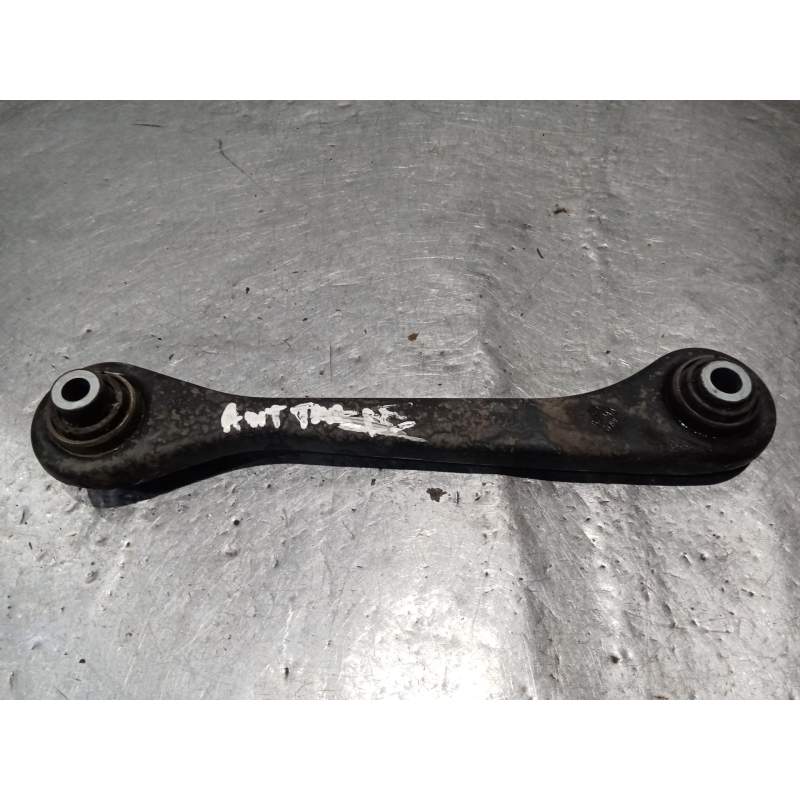 Recambio de brazo suspension inferior trasero derecho para volkswagen touran (1t1) 2.0 tdi referencia OEM IAM ANTERIOR 20TDI 200