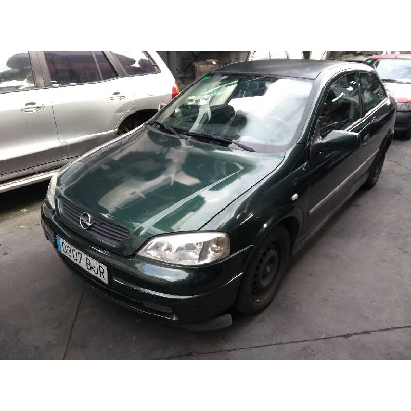 opel astra g berlina del año 2001