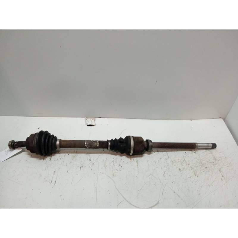 Recambio de transmision delantera derecha para citroën c4 berlina exclusive referencia OEM IAM  20G 2004
