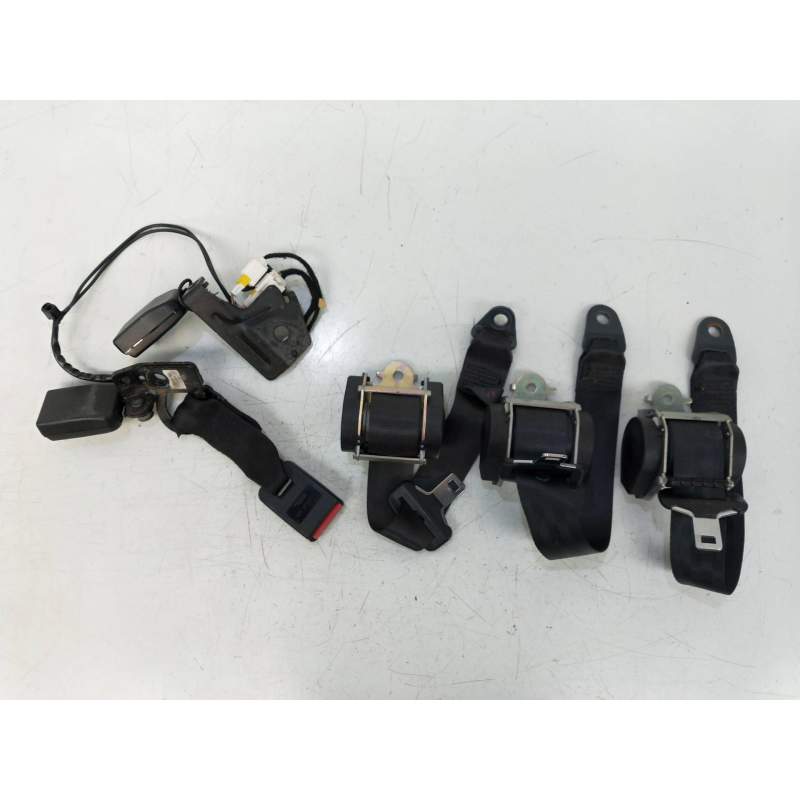 Recambio de juego cinturones trasero para citroën c4 berlina collection referencia OEM IAM  5P 2004