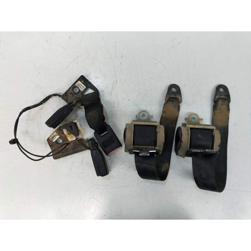Recambio de juego cinturones trasero para citroën c4 berlina 1.6 16v hdi referencia OEM IAM   3P
