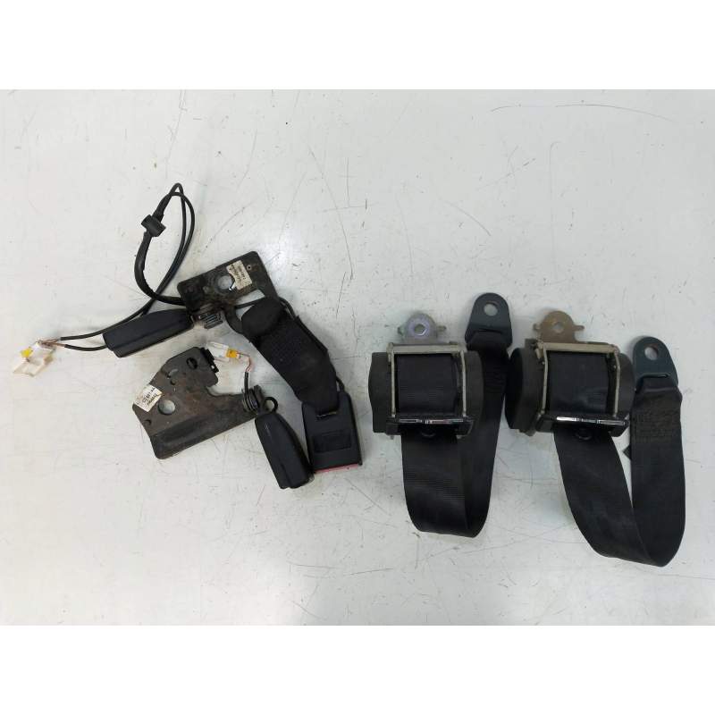 Recambio de juego cinturones trasero para citroën c4 coupe collection referencia OEM IAM  3P 2004