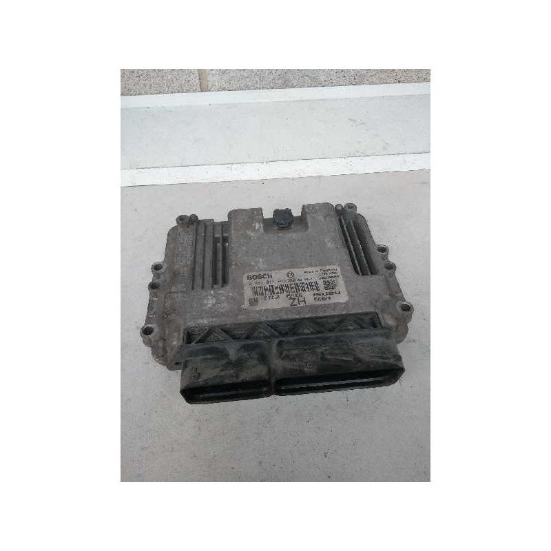 Recambio de centralita motor uce para opel astra h berlina 1.7 16v cdti referencia OEM IAM 0281011943 55556829 ZH 8973785712