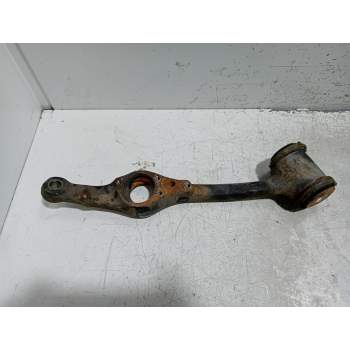 BRAZO SUSPENSION INFERIOR DELANTERO IZQUIERDO 
