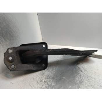 BRAZO SUSPENSION INFERIOR TRASERO DERECHO 20TDI 2004