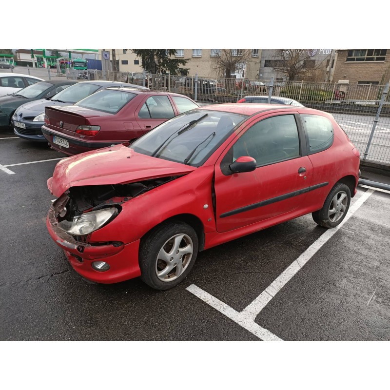 peugeot 206 berlina del año 2002