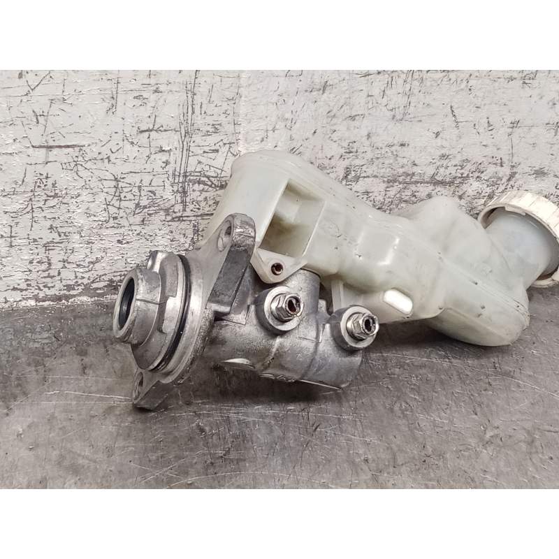 Recambio de bomba freno para citroën c-zero referencia OEM IAM   