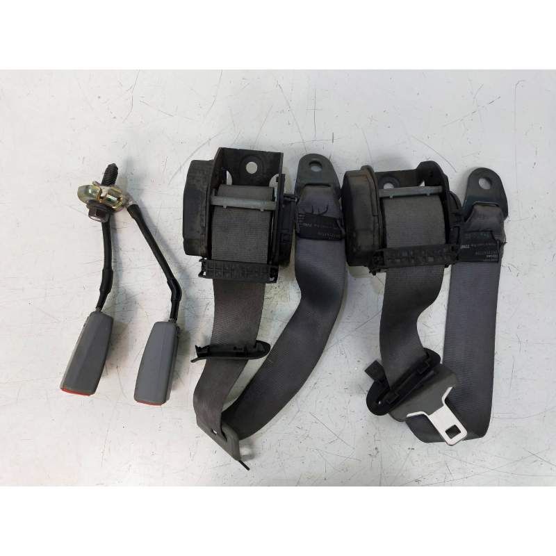 Recambio de juego cinturones trasero para citroën c5 berlina 2.0 hdi referencia OEM IAM   5P