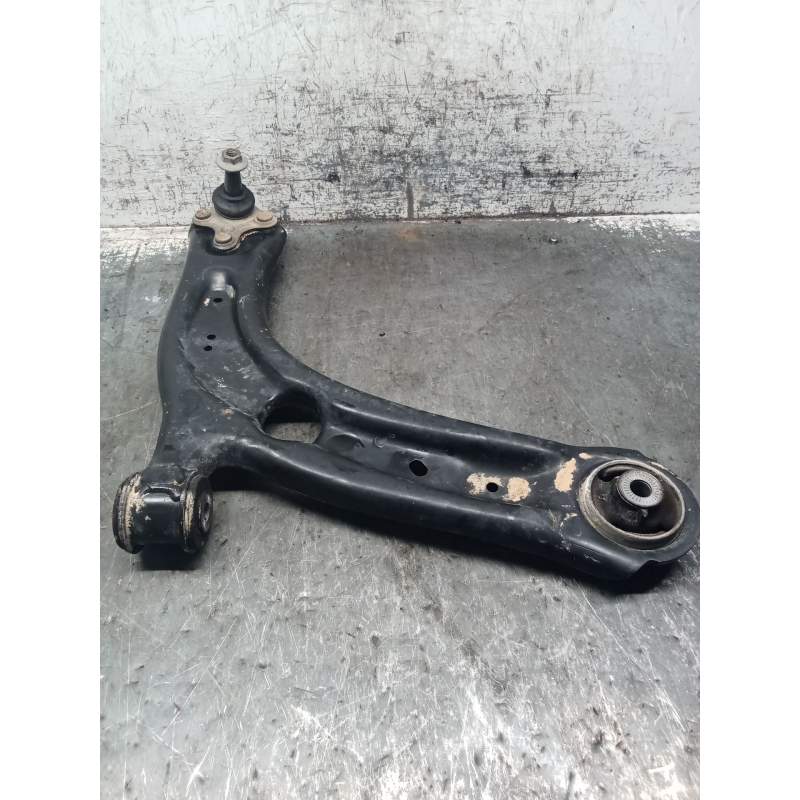 Recambio de brazo suspension inferior delantero derecho para volkswagen touran (5t1) 1.6 tdi referencia OEM IAM   