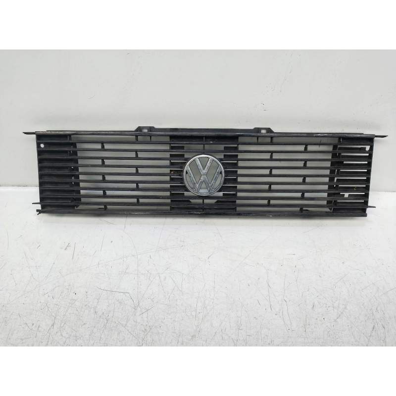 Recambio de rejilla delantera para volkswagen jetta (165/167) referencia OEM IAM   