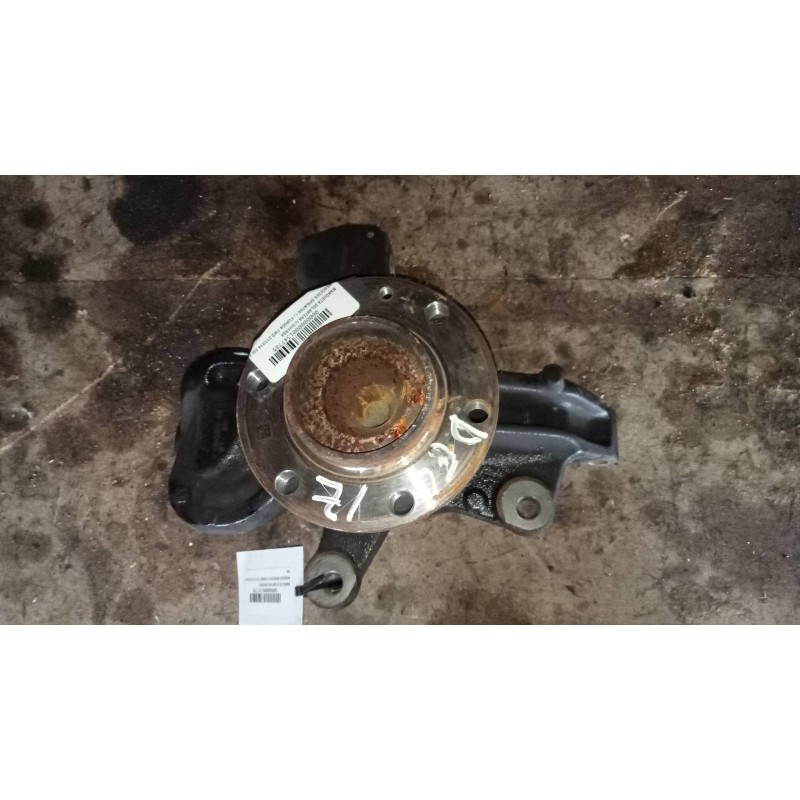 Recambio de mangueta delantera izquierda para mercedes sprinter iii furgón fwd 211/214 cdi fwd l1 (910.621) referencia OEM IAM  