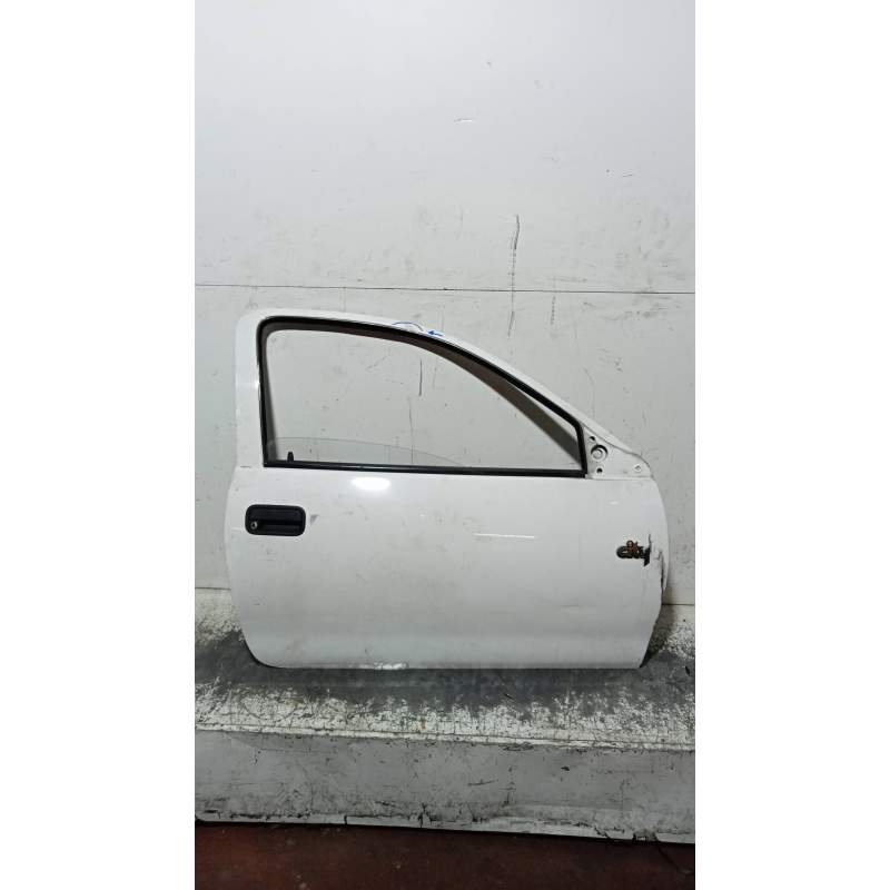 Recambio de puerta delantera derecha para opel corsa b swing referencia OEM IAM  3P 1993