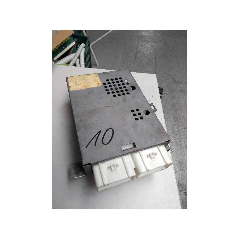 Recambio de centralita motor uce para chrysler voyager (gs) 2.5 turbodiesel referencia OEM IAM P04686502AC  