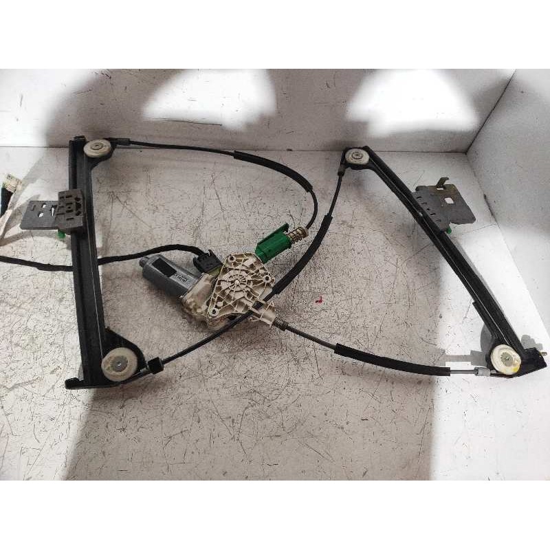 Recambio de elevalunas delantero derecho para mercedes clase sl (w230) roadster 500 (230.475) referencia OEM IAM 2308201042  