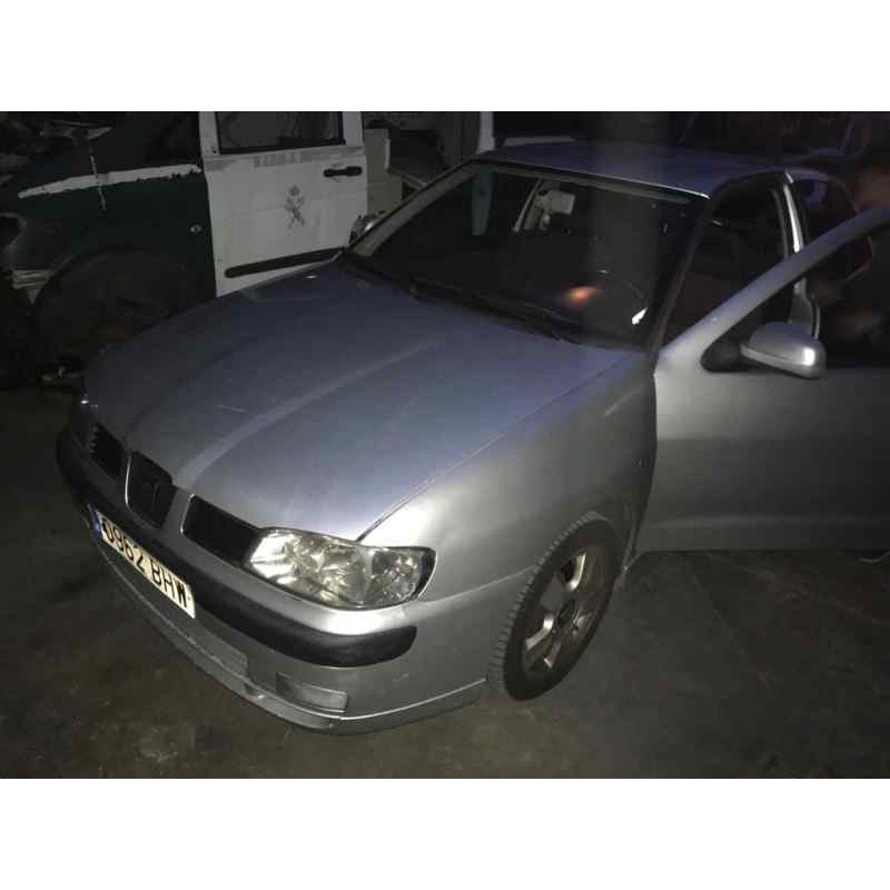 seat ibiza (6k1) del año 2001