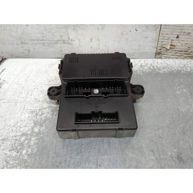 Recambio de modulo electronico para ssangyong rodius xdi referencia OEM IAM 8232021031  2005