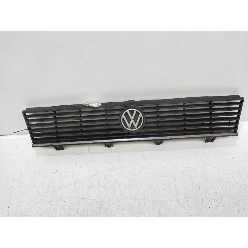 Recambio de rejilla delantera para volkswagen passat (321/23/27/31) 1.8 referencia OEM IAM   