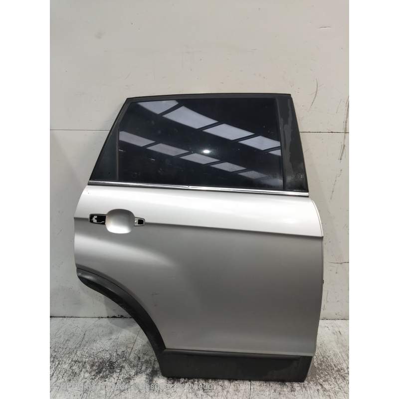 Recambio de puerta trasera derecha para chevrolet captiva 2.0 vcdi ls referencia OEM IAM  5P 2006