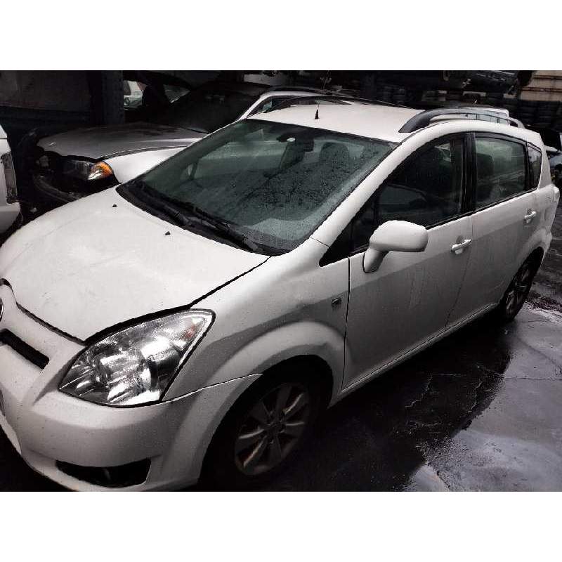 TOYOTA COROLLA VERSO (R1)