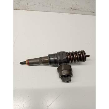 INYECTOR 0414720015 038130073J BOSCH