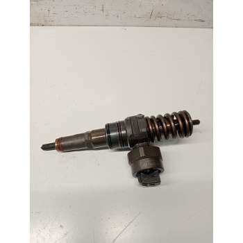 INYECTOR 0414720015 038130073J BOSCH