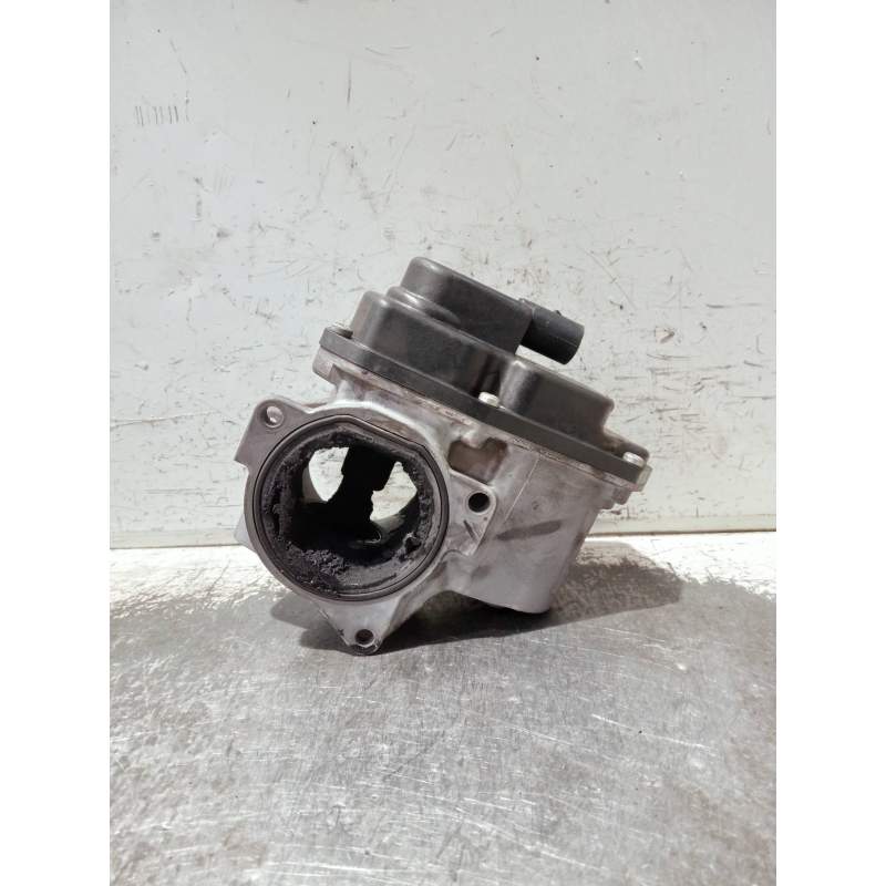 Recambio de valvula egr para volkswagen passat berlina (3c2) referencia OEM IAM 03G131501 216035358 2005