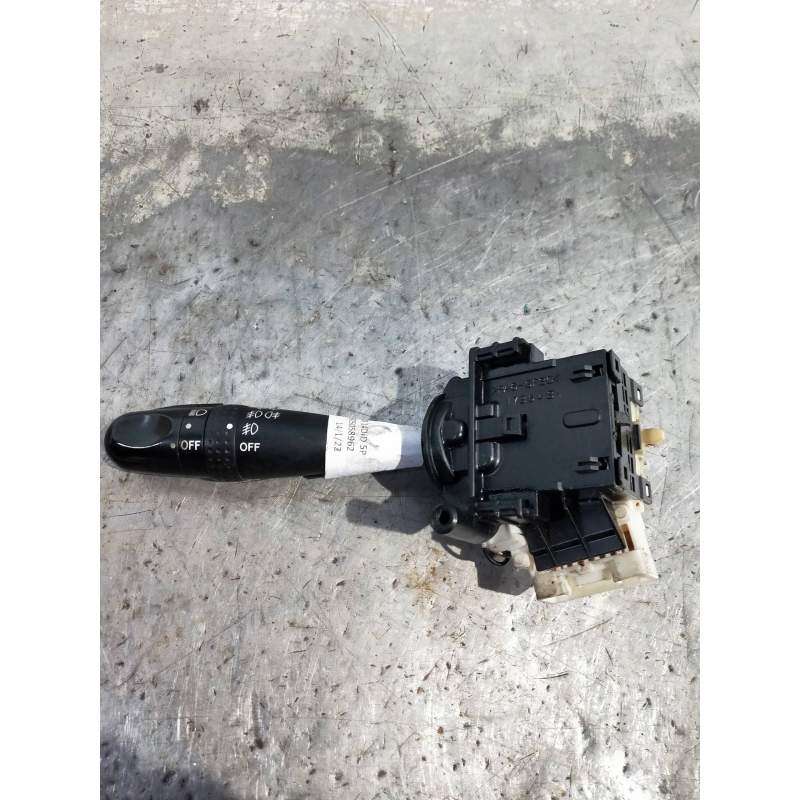 Recambio de mando luces para toyota yaris (ncp1/nlp1/scp1) 1.4 d-4d expo referencia OEM IAM   