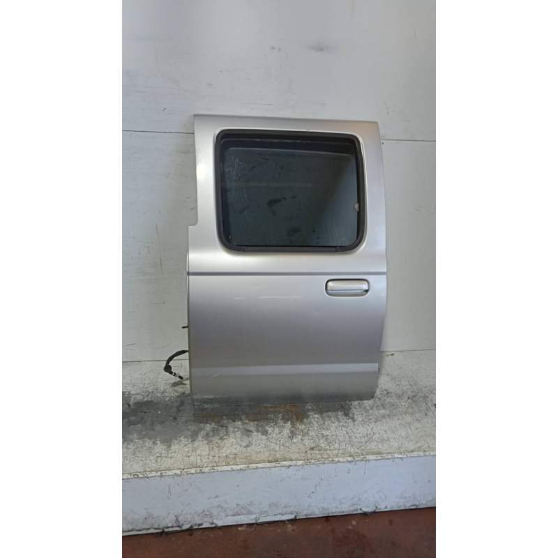 Recambio de puerta trasera izquierda para nissan pick-up (d22) cabina doble challenge 4x4 referencia OEM IAM   4P