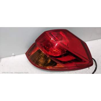 PILOTO TRASERO DERECHO 