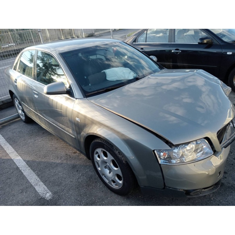 audi a4 berlina (8e) del año 2004