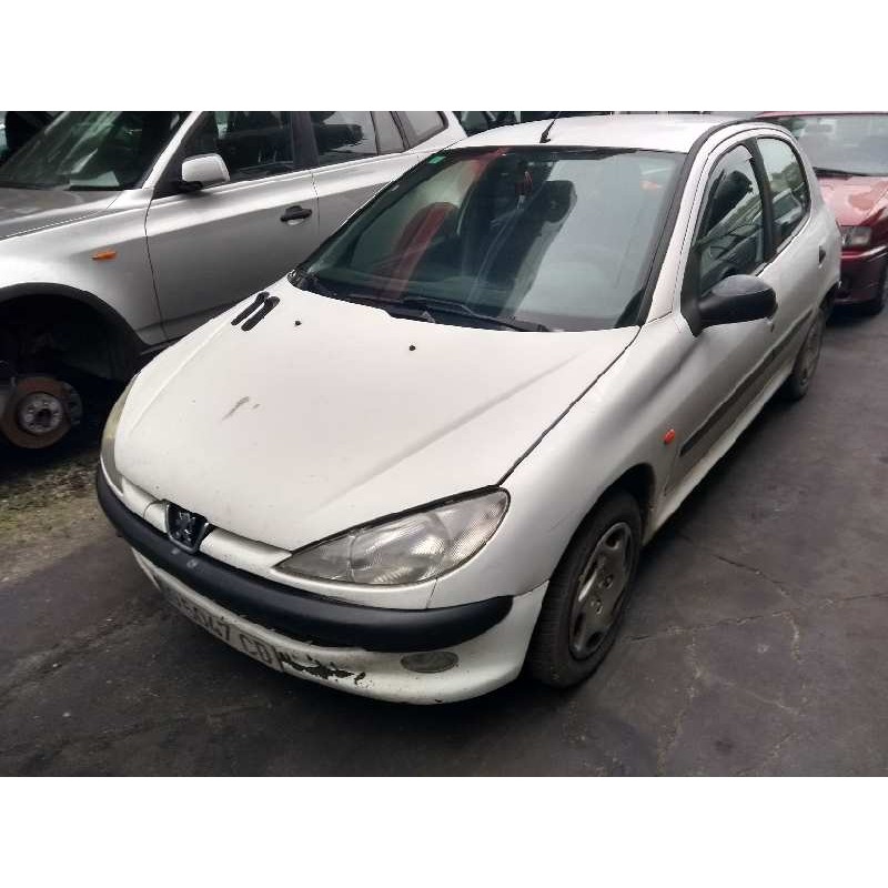 peugeot 206 berlina del año 1999