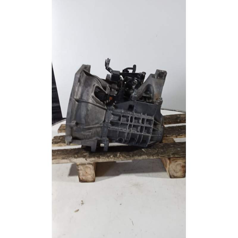 Recambio de caja cambios para volvo s40 berlina 1.6 d kinetic referencia OEM IAM 6N5R7002YB 5V T1GE2190606151604