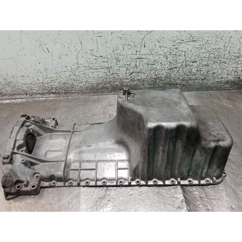 Recambio de carter para ssangyong rodius i 2.7 xdi referencia OEM IAM A6650141602 27XDI 2005