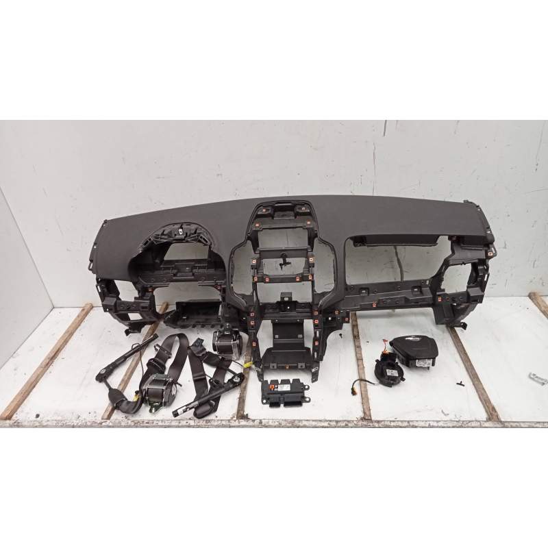 Recambio de kit airbag para opel zafira tourer selective referencia OEM IAM 13589689  2012