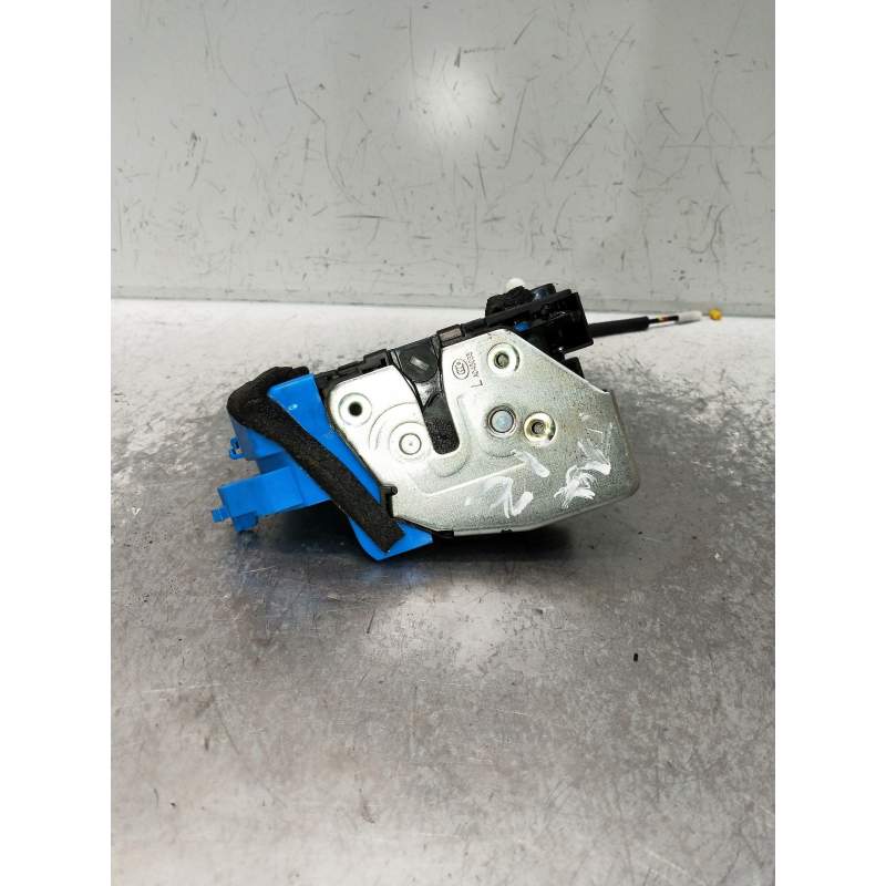 Recambio de motor cierre centralizado trasero izquierdo para kia ceed referencia OEM IAM 81410A2400 5P 2012