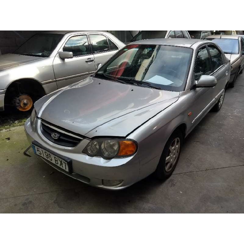 kia shuma ii del año 2002