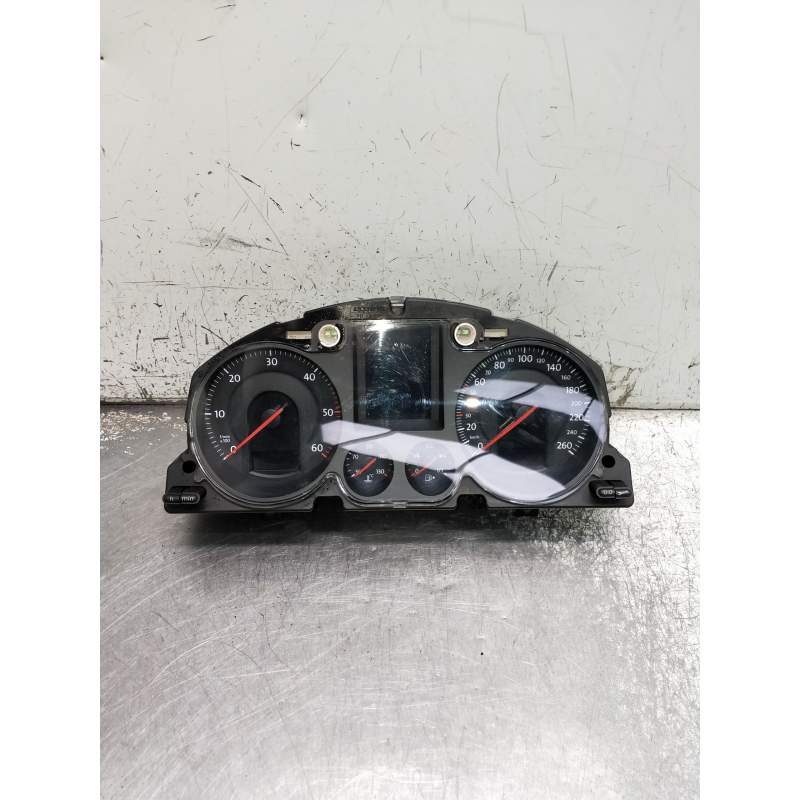 Recambio de cuadro instrumentos para volkswagen passat berlina (3c2) referencia OEM IAM 3C0920870Q A2C53144056 2005