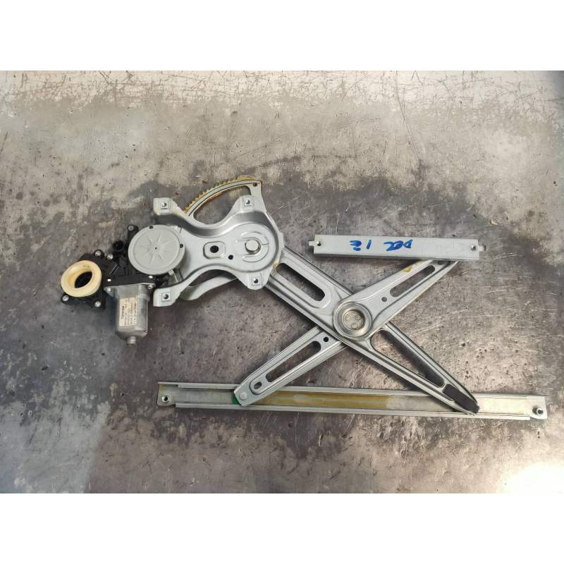 Recambio de elevalunas delantero izquierdo para toyota yaris live referencia OEM IAM 857200D110 983722104 3P